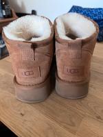 Ugg Classic Ultra Mini Plateau-Boot Niedersachsen - Lüneburg Vorschau