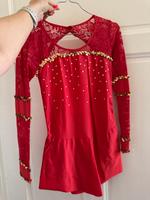 Kürkleid rückenfrei in rot Nordrhein-Westfalen - Ratingen Vorschau