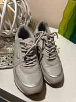 graue Sneaker von Esprit Größe 40 Hamburg - Harburg Vorschau