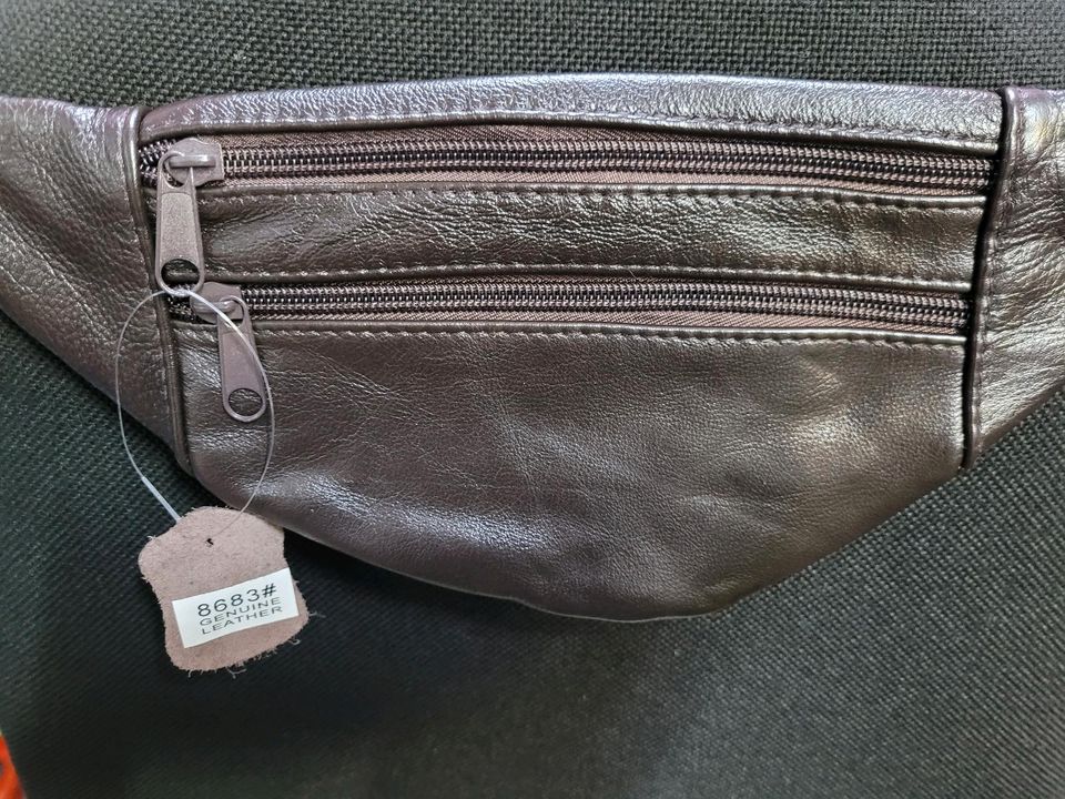 Leder Bauchtasche Gürteltasche Hüfttasche Tasche Damen Herren Spo in Berlin