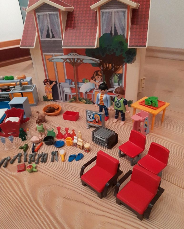 Playmobil Puppenhaus zum Mitnehmen 5164 in Biebergemünd