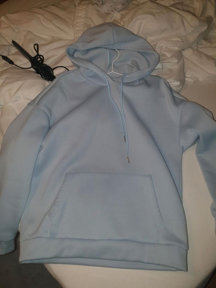 Hoodie pulli Pullover shein 36 blau Schrift Rückseite in Dürrwangen