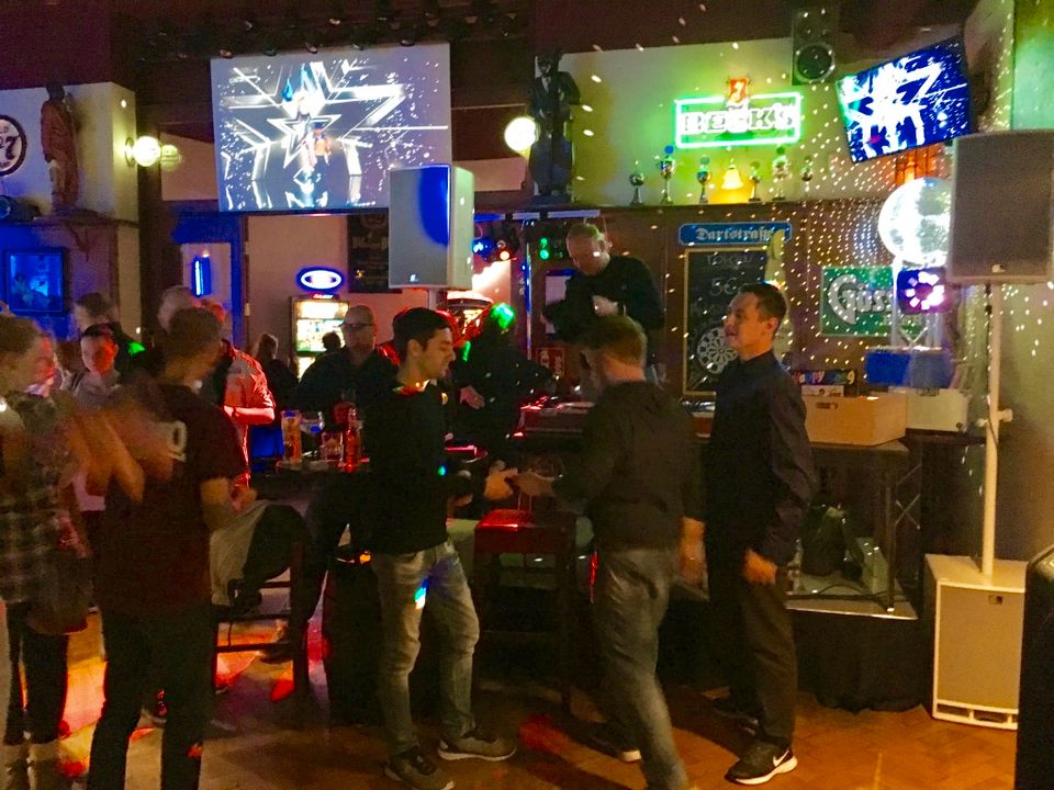 Minijobber - Aushilfen für Cocktail- & Sports- Bar gesucht in Potsdam