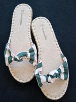 NEU! Hunkemöller Sandaletten Sandalen Schläppchen Schlappen 41 Essen - Essen-Katernberg Vorschau