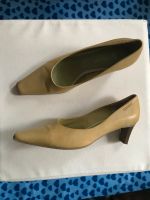 Pumps von Venturini, Gr 39, Beige/Gelbton, Echtleder Sachsen-Anhalt - Naumburg (Saale) Vorschau