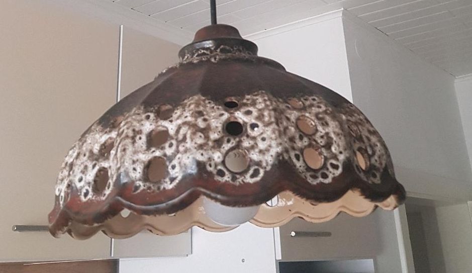 Lampe aus Keramik in Luxem