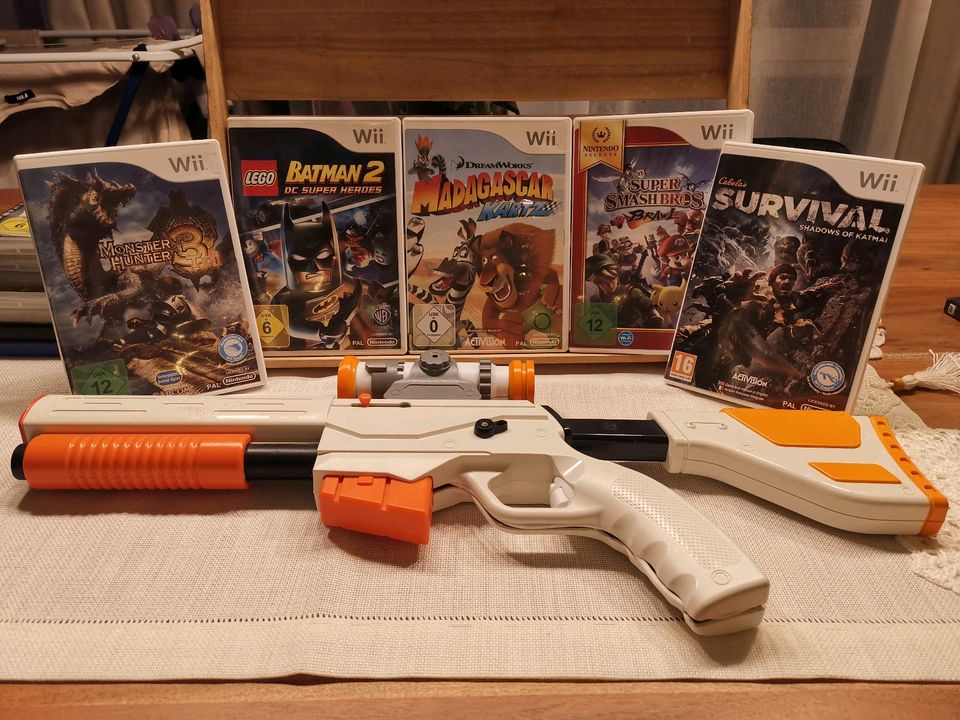 5 Wii Spiele +Pistole in Kirchheim unter Teck