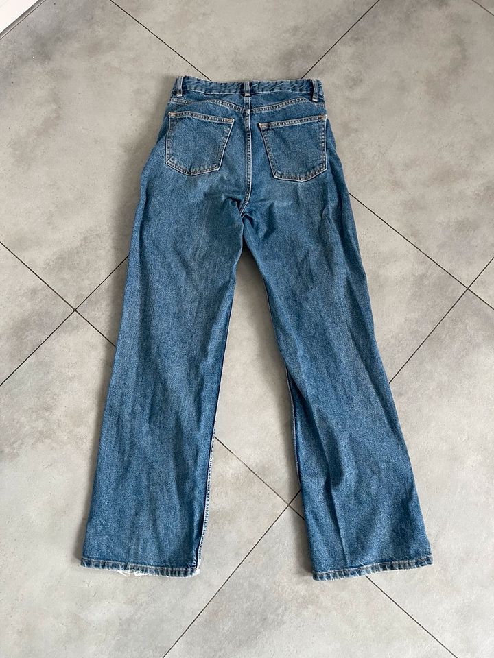 high waste Jeans H&M Gr. 36 in Essen