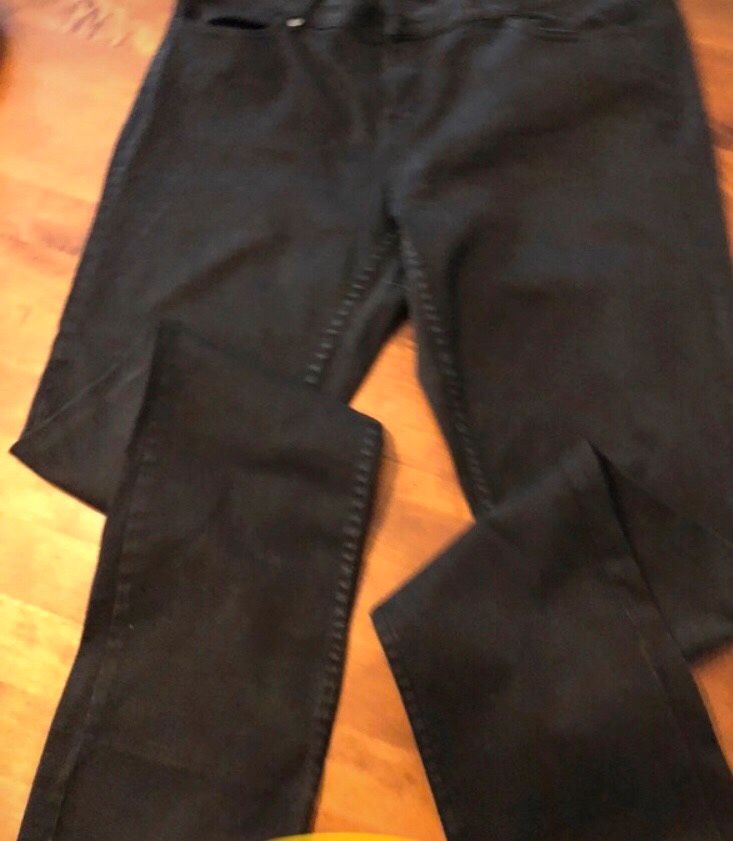 Schwarze Jeans in Weiden (Oberpfalz)