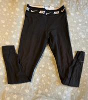 Nike leggins Gr. S Hessen - Guxhagen Vorschau