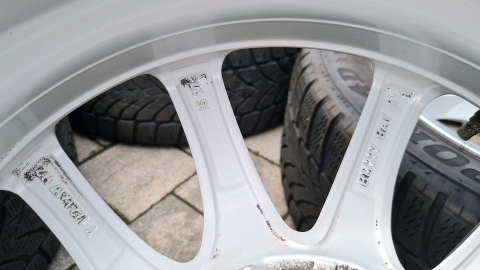 225/55 R17 97H BMW 5er G30 G31 Alufelgen Winterreifen 6868217 in Wöllstein