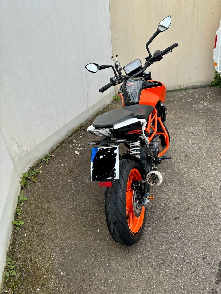 KTM Duke 390 in Bergisch Gladbach