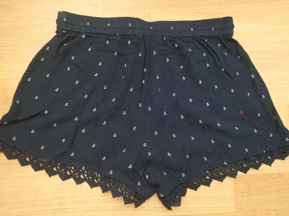 TOM TAILOR Denim Shorts Hose kurz Hotpants Gr. M blau Ankermuster in Augsburg