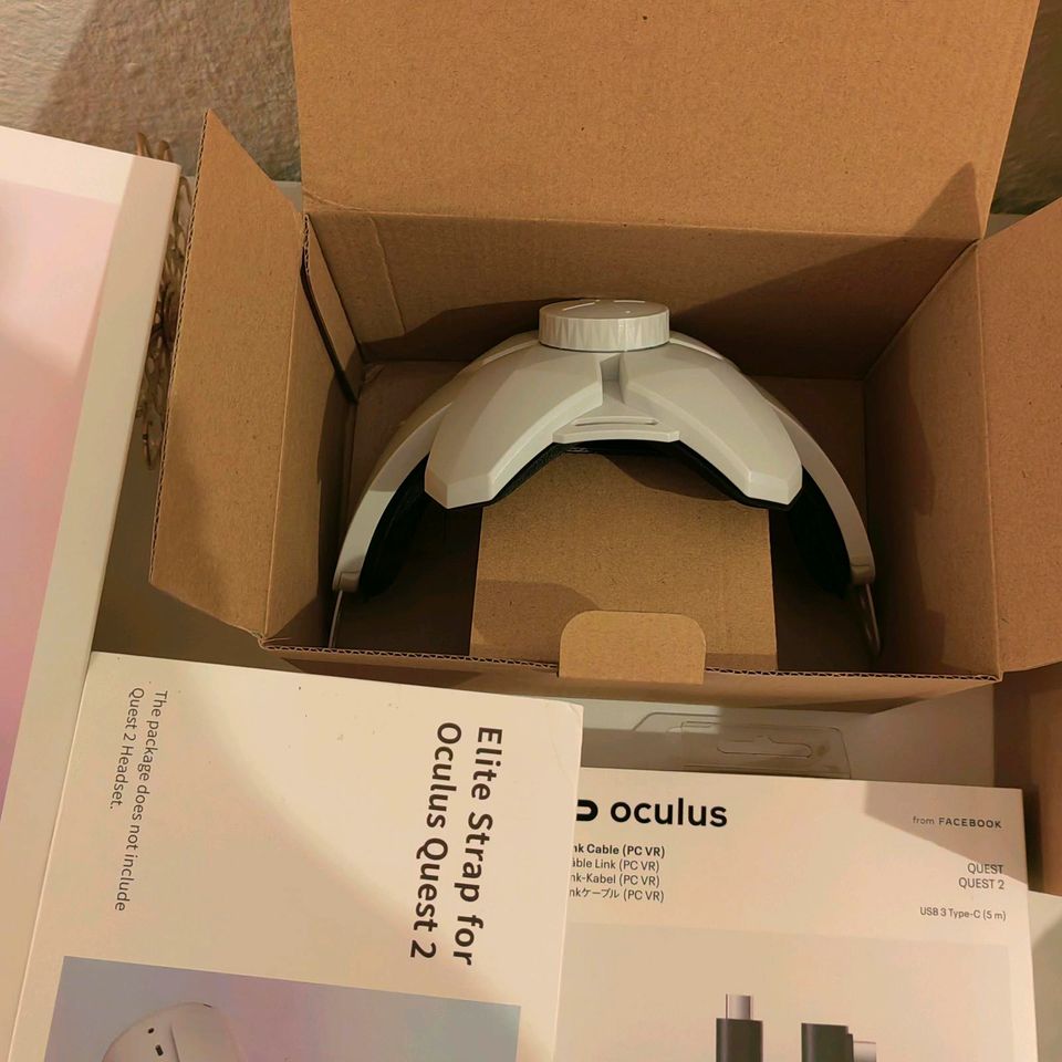 META Quest 2 128GB VR-Headset +Extra in Sindelfingen