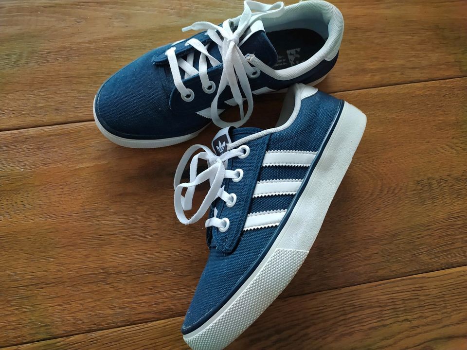 Adidas kiel sales blau