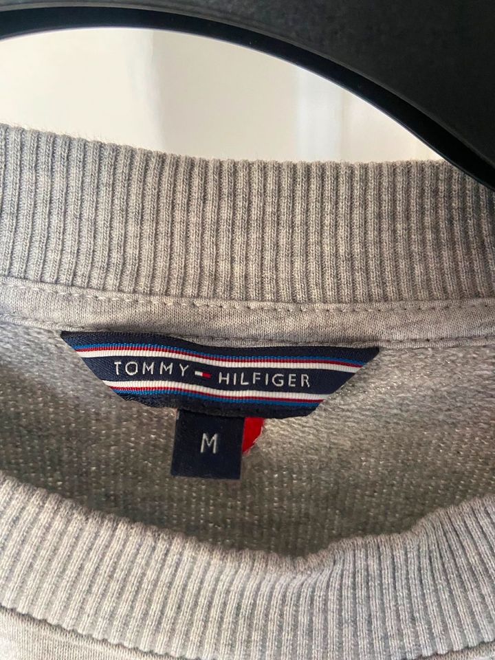 Tommy Hilfiger Sweater in Bremen