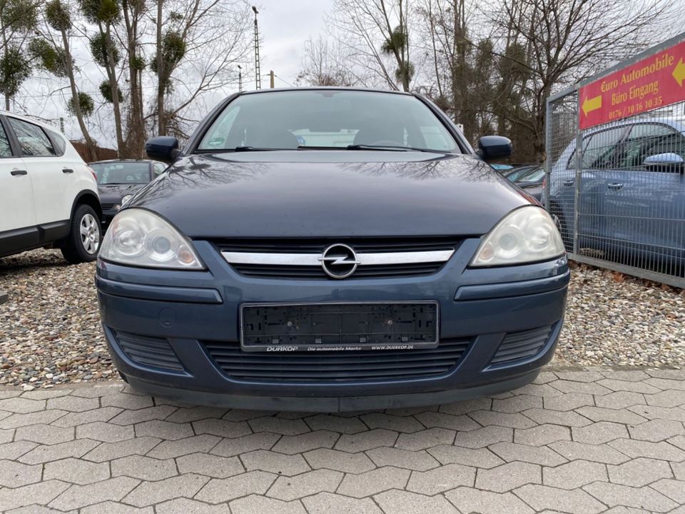 Opel Corsa C Edition in Hildesheim