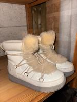 Ugg highland waterproof 38 weiß Nordrhein-Westfalen - Ratingen Vorschau