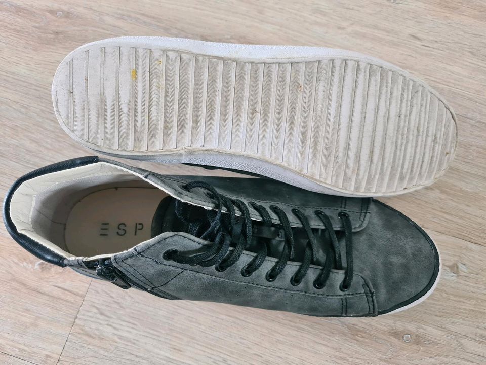 Esprit Damen Sneaker Gr.42 anthrazit/grau Neuw. in Nordrhein-Westfalen -  Winterberg | eBay Kleinanzeigen ist jetzt Kleinanzeigen