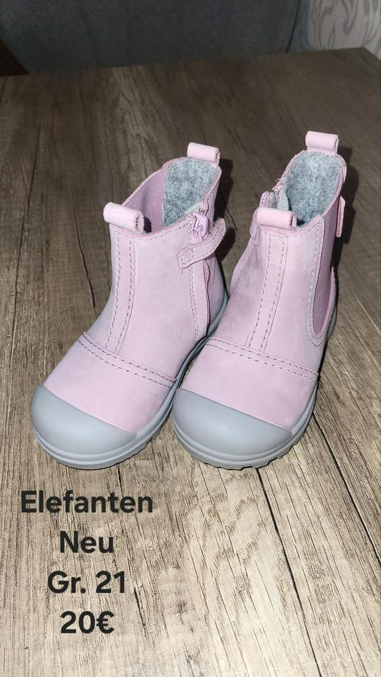 Kinderschuhe in Demmin