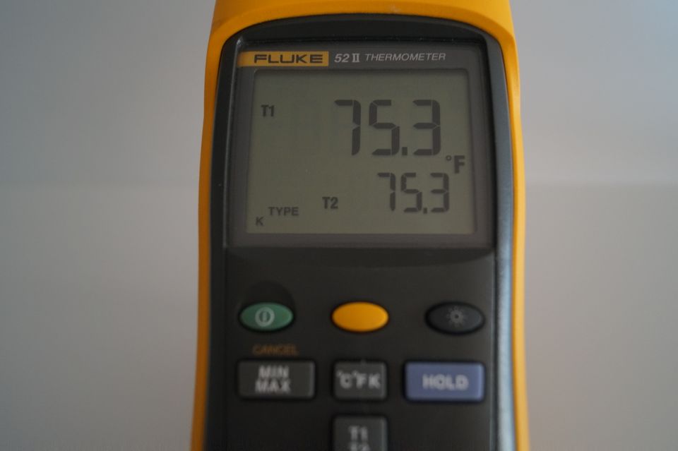 Fluke 52 II Temperatur-Messgerät in Harsum