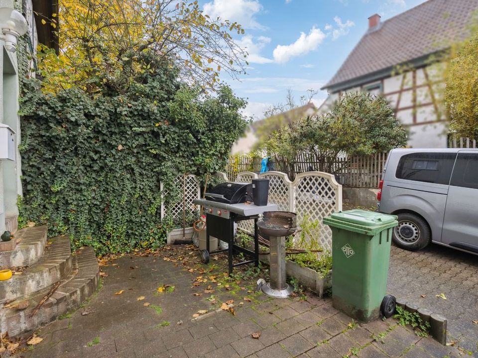 Einfamilienhaus mit viel Potential in Hetzles in Hetzles