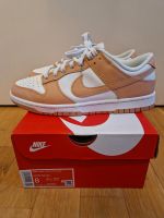 Nike Dunk Low,  sail- fossile,  medium curry, 41 München - Sendling Vorschau