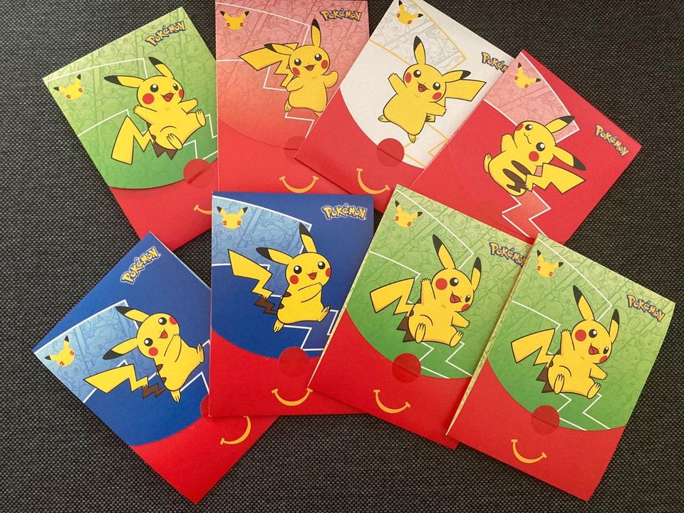 Pokemon Karten Booster McDonalds 25 Jahre in Leipzig