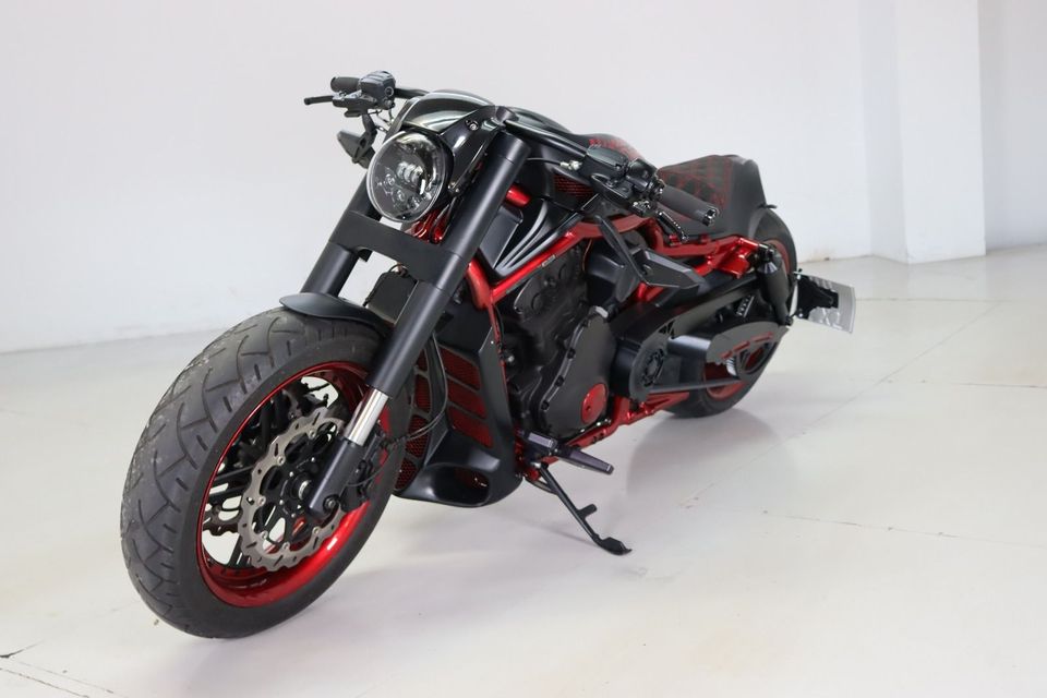 Harley-Davidson VRSCD Custom Umbau No-Limit in Dresden