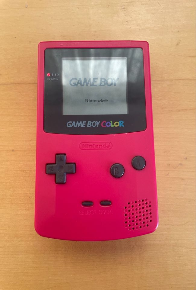 Nintendo GAMEBOY Color Pink + 3 Spiele in Webling