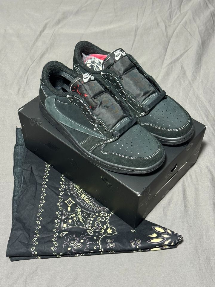 Jordan 1 Retro niedrig OG SP Travis Scott Black Phantom in Mönsheim