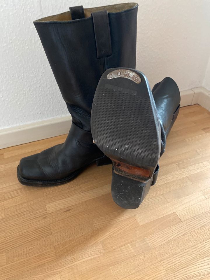 Bikerstiefel in Herzogenaurach