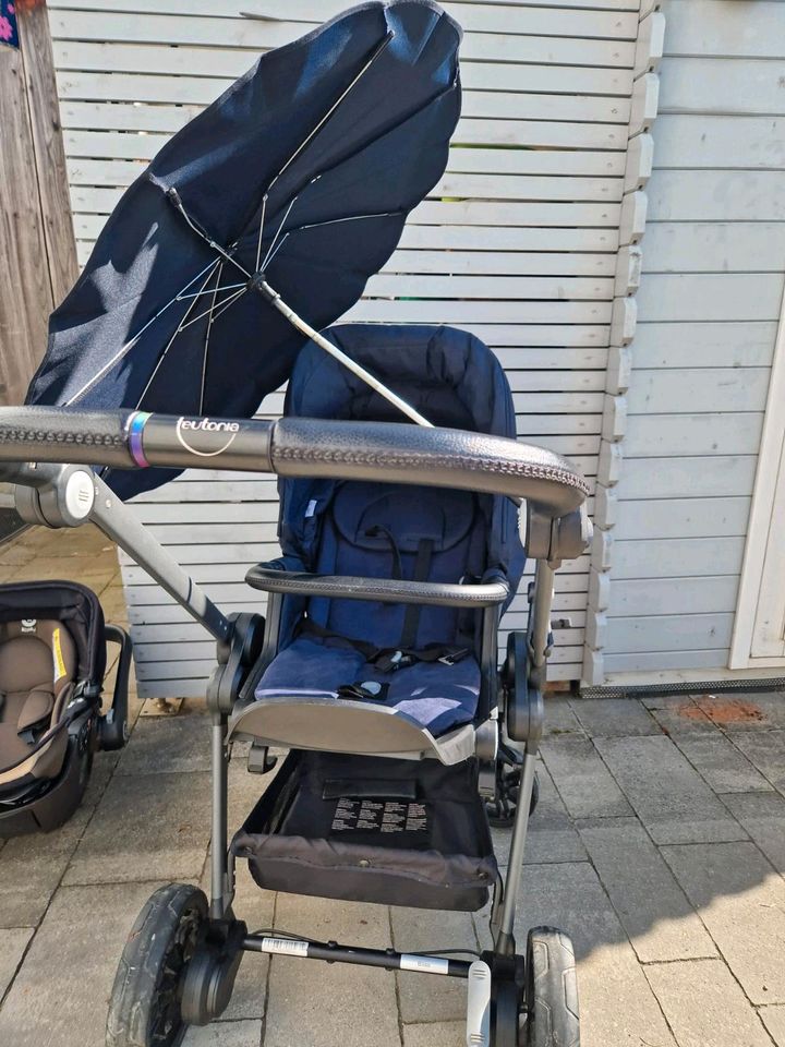 Kinderwagen Buggy Teutonia mit Fußsack und Babyschale Kiddy in Ingolstadt