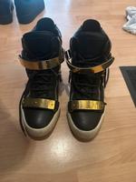 Schuhe Guiseppe Zanotti Schwarz Gold Berlin - Reinickendorf Vorschau
