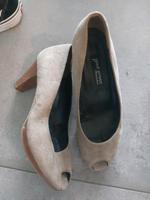 Paul Green Pumps, Peeptoe, Wildleder, Gr. 40 Hessen - Großkrotzenburg Vorschau