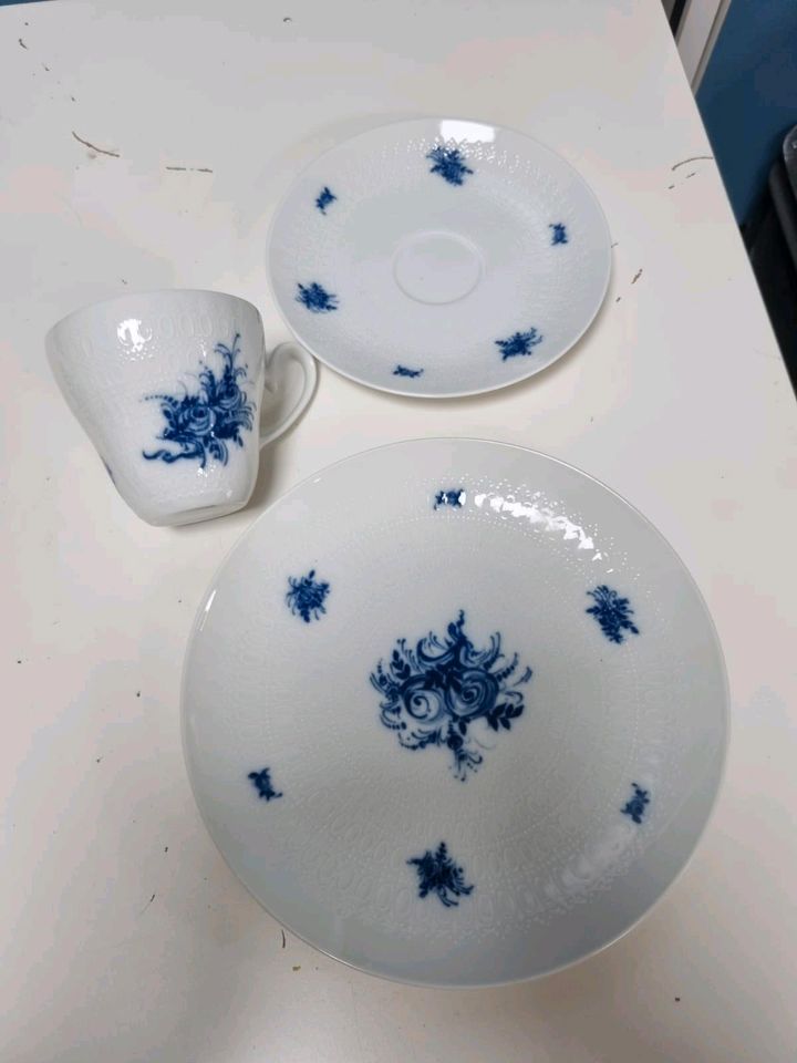 Rosenthal Romanze Kaffeegedeck Blaue Blume  3tlg Porzellan in Duisburg