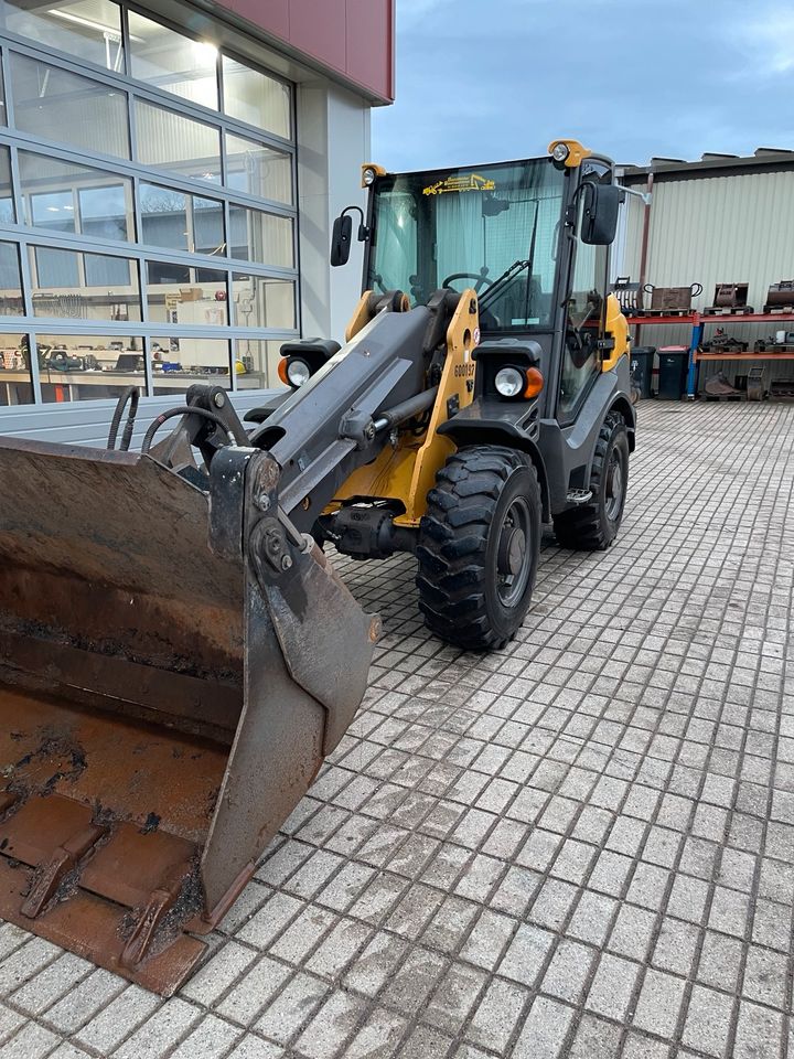 Radlader Ahlmann AX70 k Minibagger Volvo Kubota Schaeff in Barchfeld