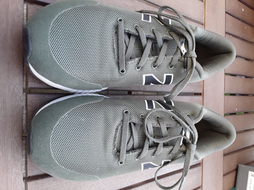 New Balance Sneaker Größe 7 (40 EUR) in Meerbusch
