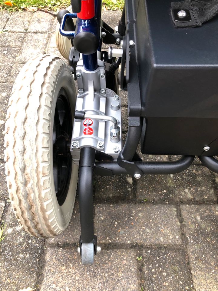 Elektrischer Rollstuhl - Vermeiren Rapido - SB 39 - Top Zustand in Geilenkirchen