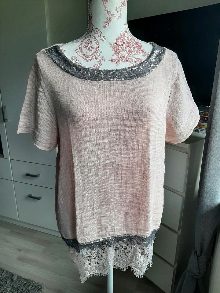 Italienisches Shirt - T-Shirt - Leinen - Gr. M - rose mit Spitze in Drolshagen