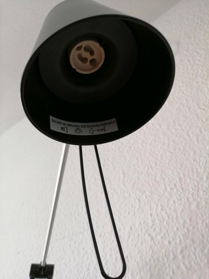 Tischlampe in Bonn