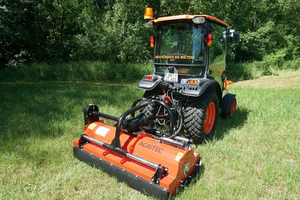 Traktor mit Schlegelmulcher mieten - 180 € / Tagesmiete in Kreischa