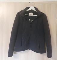 s. Oliver Jacke Übergang im Materialmix  Gr. 34 dunkelblau Sachsen - Wilsdruff Vorschau