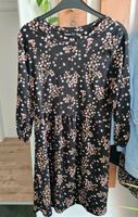 Janina Kleid Tunikakleid Blumen Schwarz Gr. 42 L/XL Umstandskleid Niedersachsen - Stuhr Vorschau