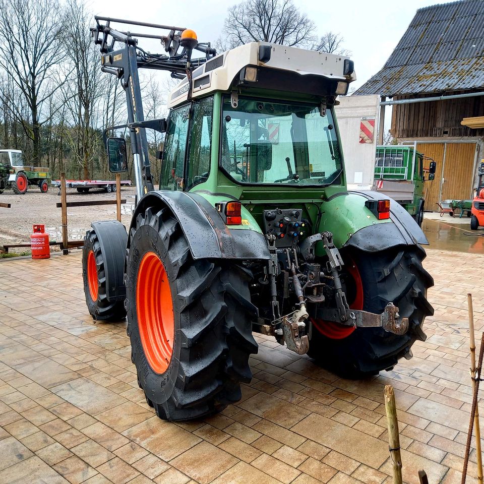 Fendt 209 S,Allrad,Frontlader,EZ:04,7600 Stunden. in Reuth