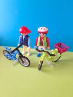 2 Playmobil Figuren Mann und Frau mit Fahrrädern Baden-Württemberg - Giengen an der Brenz Vorschau