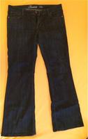 Hilfiger Jeans Dunkelblau Größe 32 München - Schwabing-Freimann Vorschau
