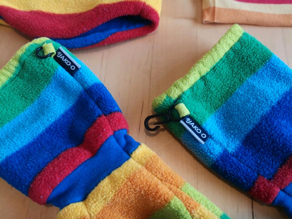 JAKO-O Set Mütze Schal Handschuhe Regenbogen in Isenbüttel