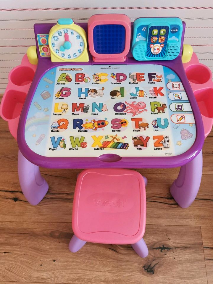 Vtech Magischer Schreibtisch 3 in 1, guter Zustand in Hannover