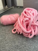 2x Super Dickes Schnellstrickgarn 500g rosa Mecklenburg-Vorpommern - Neubrandenburg Vorschau